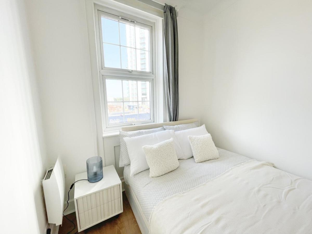 Apartamento 1 Bedroom Gem, Prime Location. *
